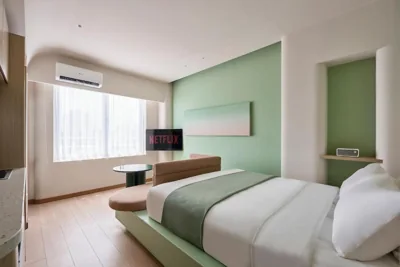 Queen Studio — The Urban Resort City Center by Circadian