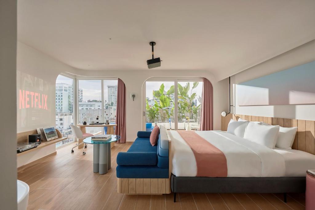 The Urban Resort City Center by Circadian – Ho Chi Minh City